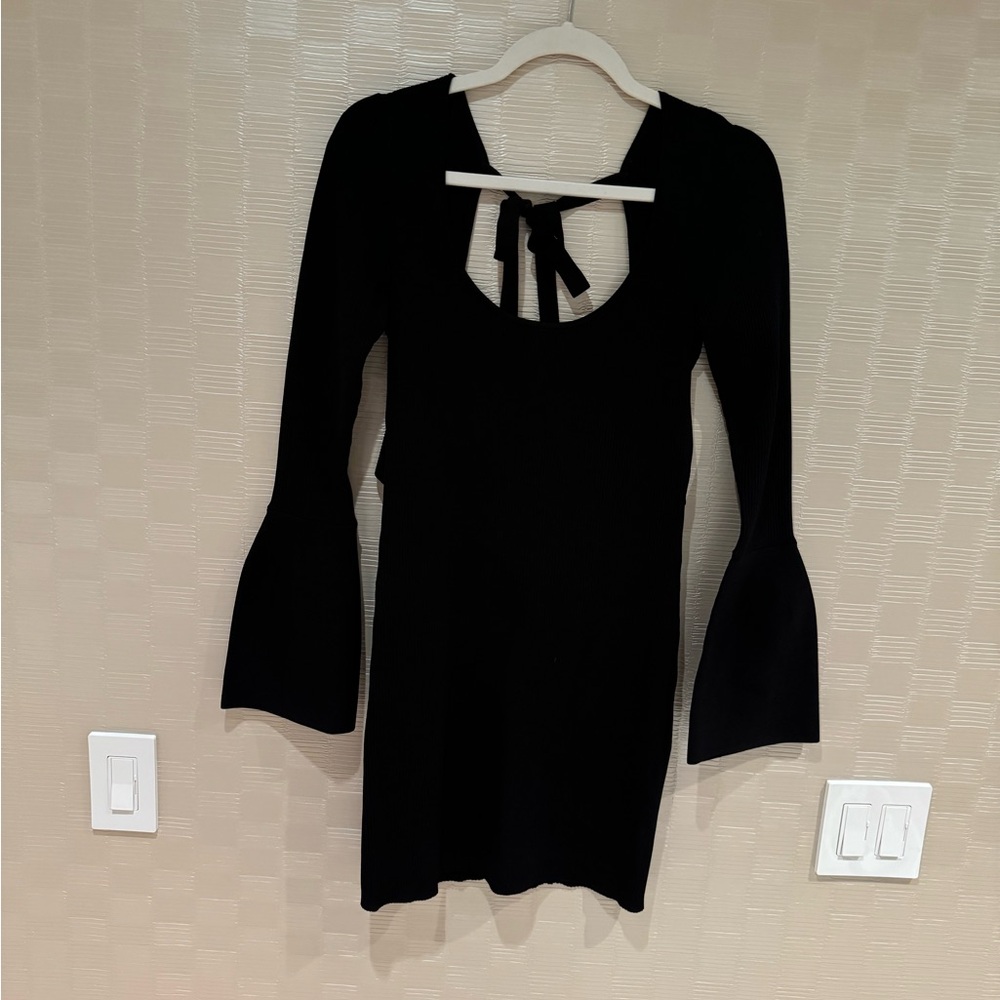 Alexis Back Knit Tie Long Sleeve